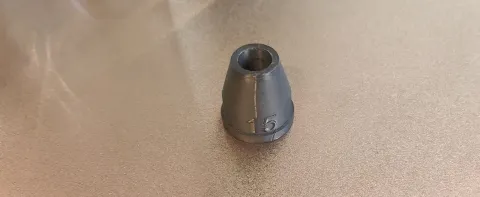 Buses imprimées en 3D à partir d'un fichier modélisé par le client