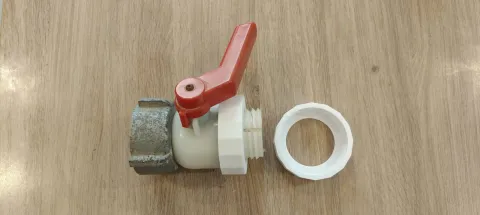 Bague de robinet citerne d'eau imprimée en 3D