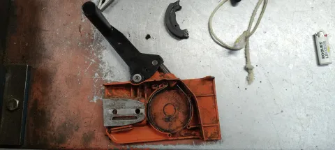 Pièce de sécurité tronçonneuse imprimée en 3D