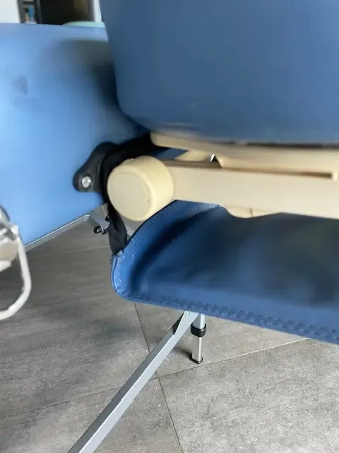 Support de repose-tête de table de massage après réparation par impression 3D