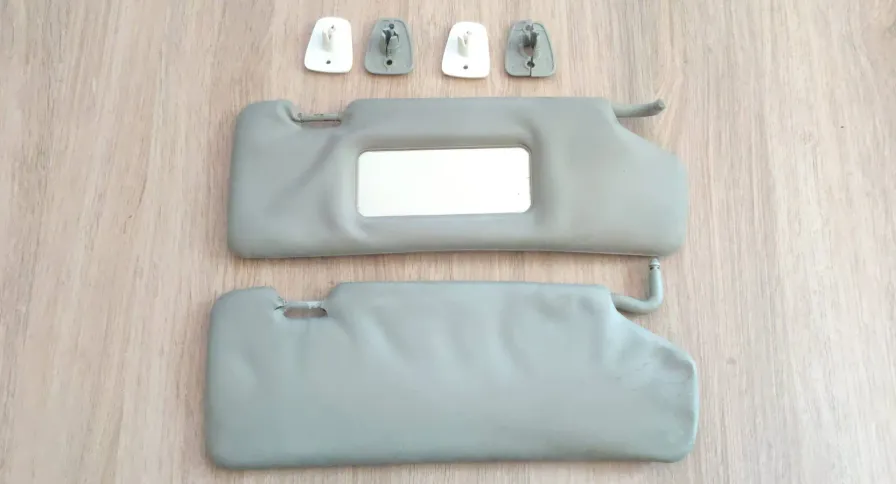 Support pare-soleil Ford Fiesta 1989 imprimé en 3D